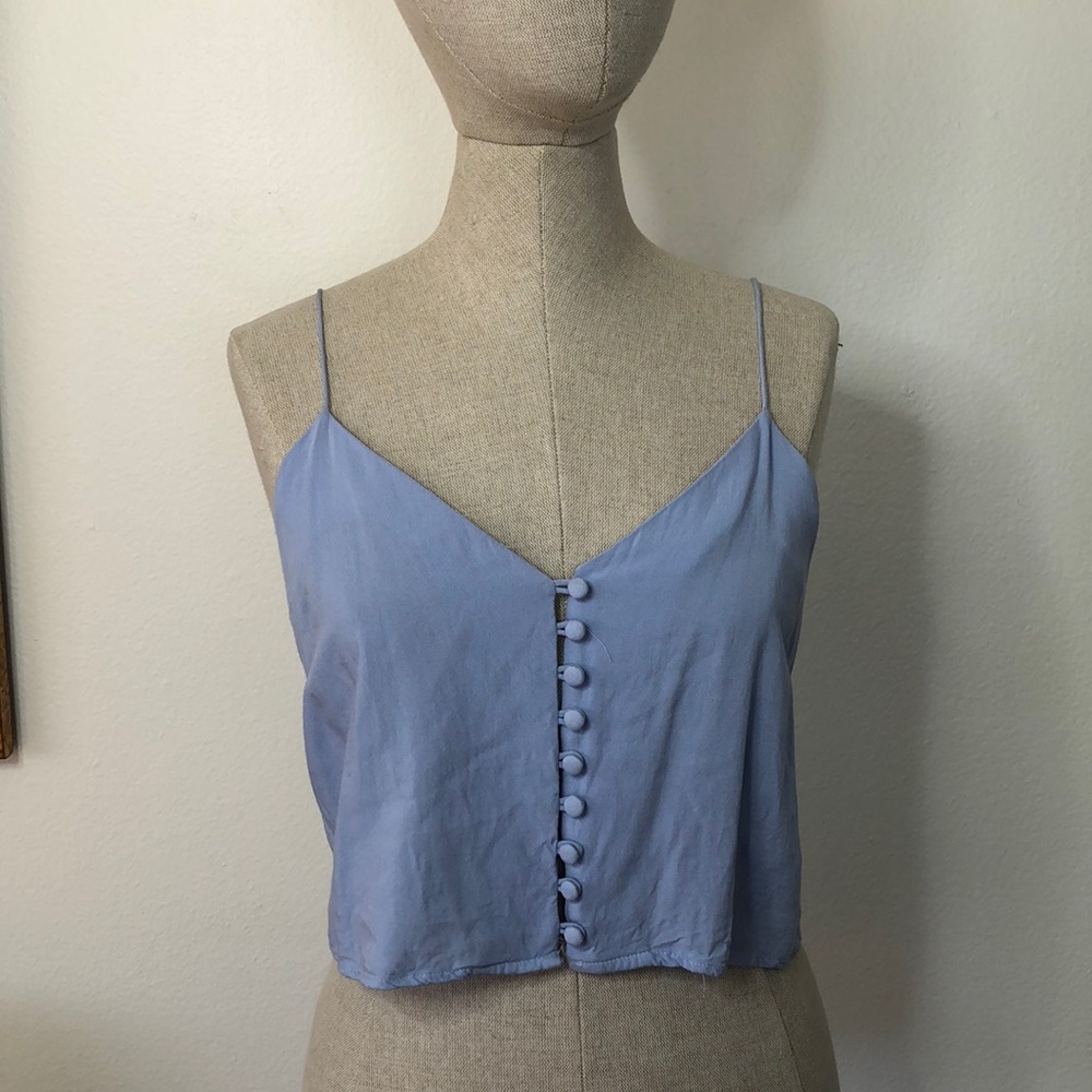 Super cute Kendall and Kylie tank top